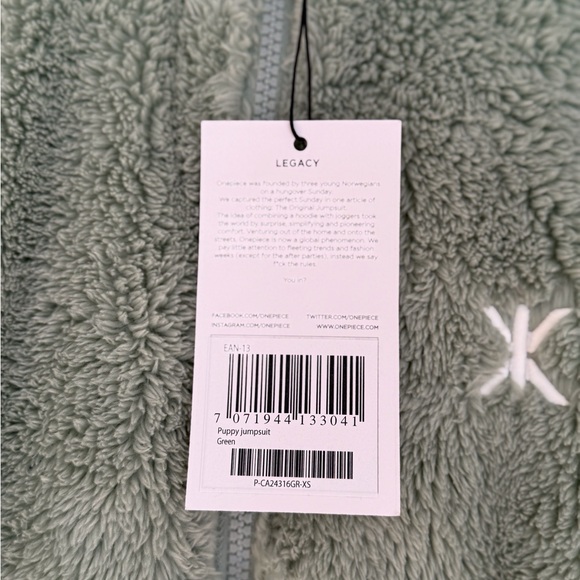 Onepiece adult cozy fleece onesie - Picture 6 of 6